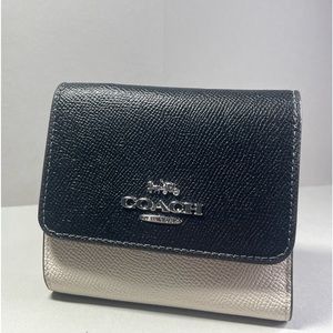 B&W coach wallet